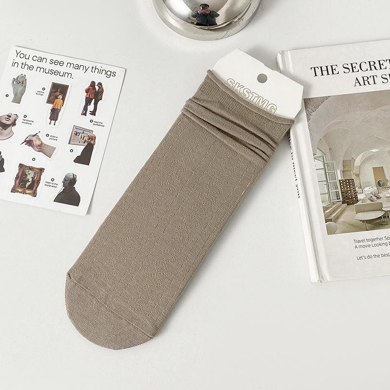 Женские гольфы до середины икры, летние тонкие носки с отворотом, дышащие хлопковые носки, универсальные свободные чулки, школьный стиль