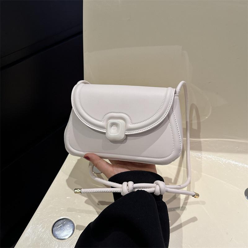 Sleek And Fashion-forward Mini Shoulder Bag For Women Featuring A Unique Square Shape And Soft Material
