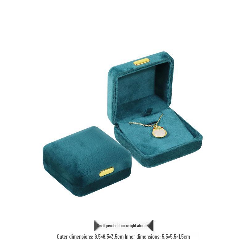 Бархатная шкатулка для украшений с золотой пряжкой и закругленными углами для колец, ожерелий и браслетов