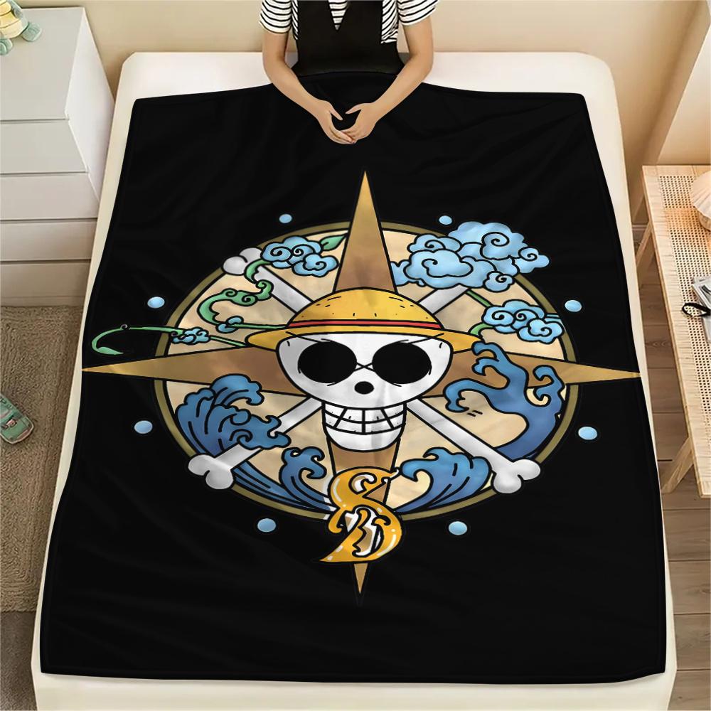 Фланелевое одеяло с принтом персонажей One Piece, Высококачественное, Удобное для всех сезонов, Декор для дома, Тепло и уют, Идеально для рождественских подарков