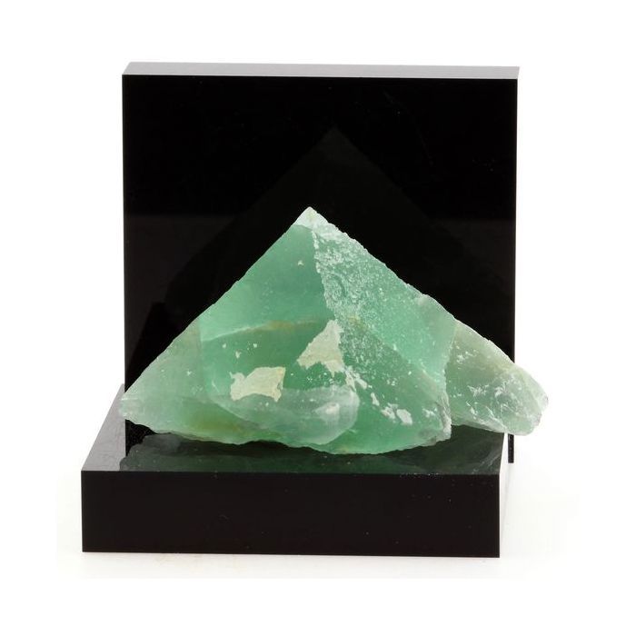 Fluorite 222.4 carats