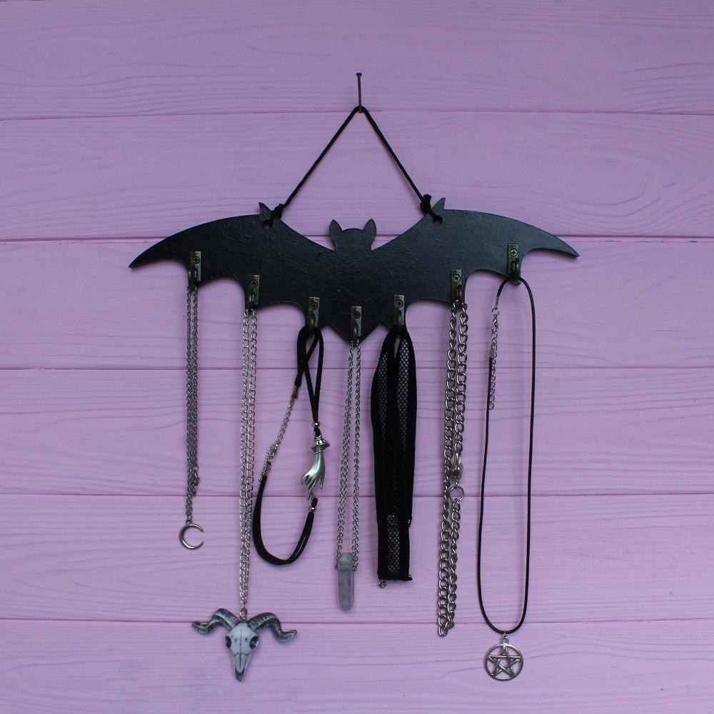 Retro Space-Saving Organizer Hanger Rack Halloween Gothic Key Rack Wooden Bat Wall Hook Entryway