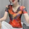 Европейская сетчатая футболка с V-образным вырезом Ombre для женщин - Лето 2025 г., модная блузка с коротким рукавом
