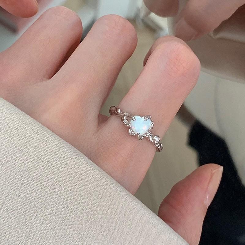 Trendy High-end Moonstone And Zircon Ring With Stylish Wave Pattern Ideal For Modern Ladies