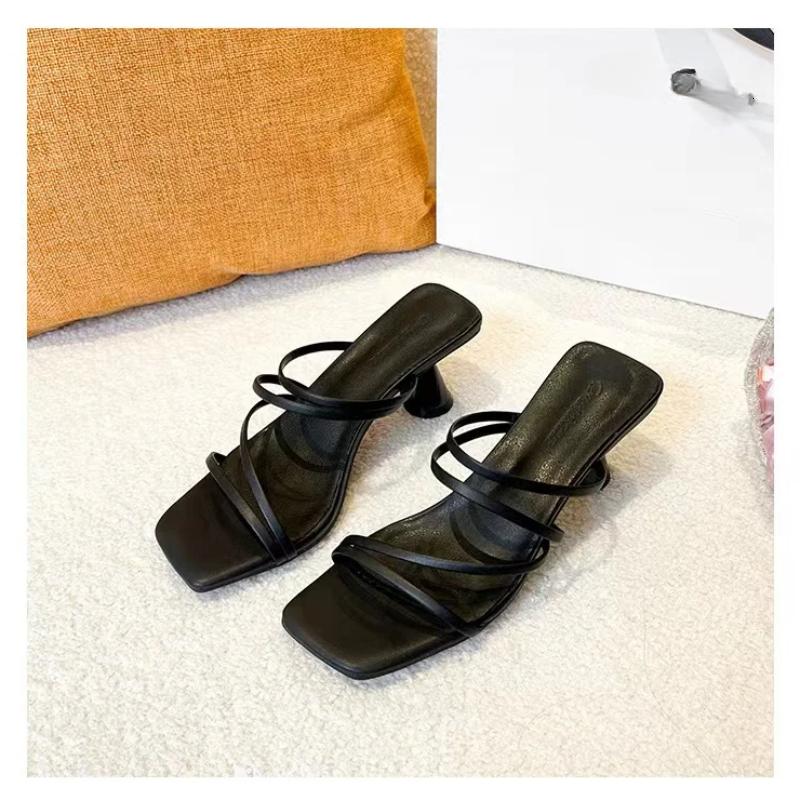 Модные летние новые женские тапочки с квадратным носком Grace Narrow Band Solid Casual Sandals Waterproof Block High Lady Shoes
