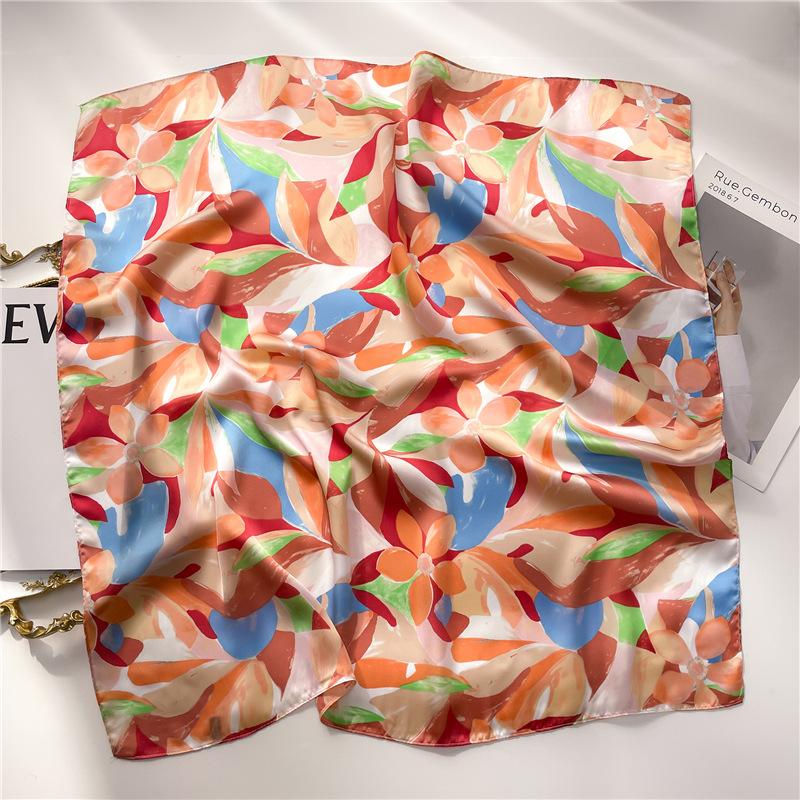 Summer Silky Smooth Kerchief Popular Print Headcloth Luxury Silk Scarves Fashion Sunscreen Muffler Square Shawl Bandanna Foulard