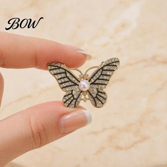 Butterfly Lapel Pin Faux Pearl Rhinestone Brooch, Women Girls Alloy Electroplated Pin, Sweater Cardigan Coat Clothing Accessories, Jewelry Gift Strong