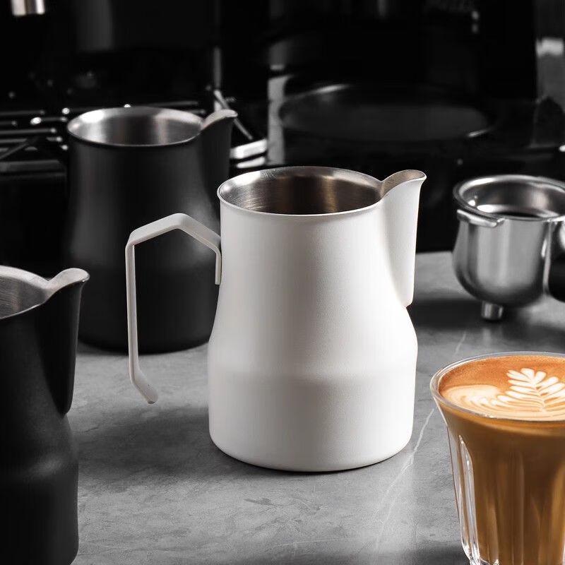 Stainless Steel Latte Art Pitchers & Coffee Tool Sets