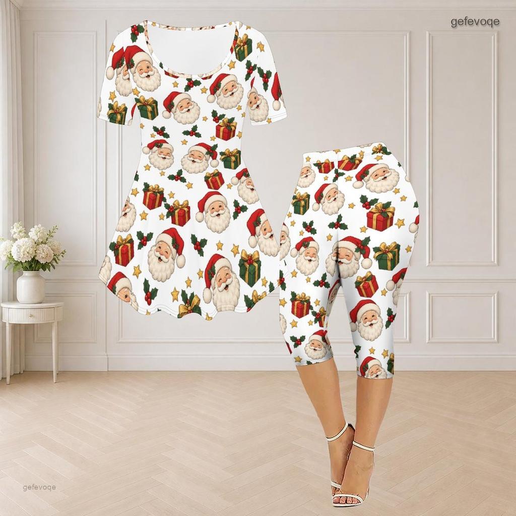 Women Plus Size Round Neck Short Sleeve Christmas Printed Pajamas Set Flared Top Capri Pants