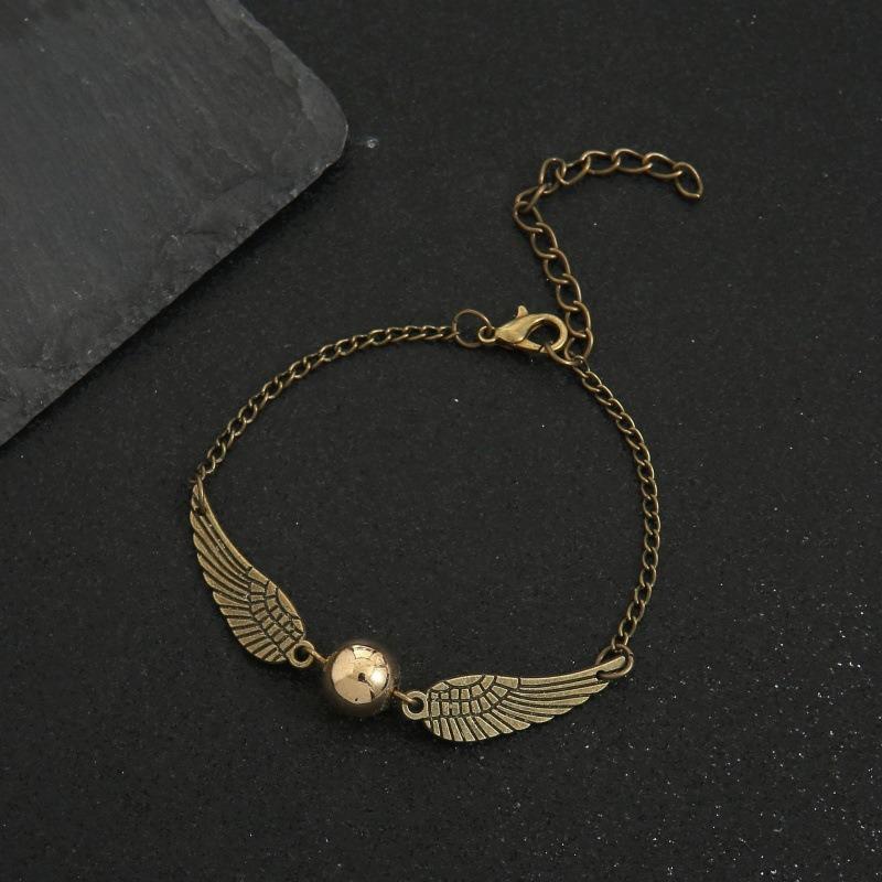 Creative Hourglass Necklace And Earrings Set Fashionable Sweater Chain Pendant Jewelry For Women Elegant Daily Wear Accessories