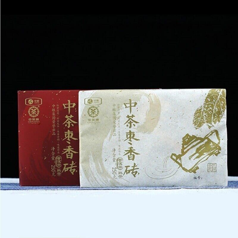 Чай пуэр из ароматного кирпича «Чинатеа» спелый пуэр Юньнань Чжун Ча 250 г