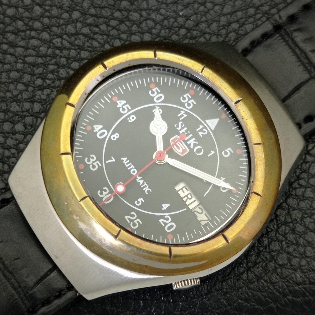 ЯПОНИЯ ВИНТАЖ SEIKO 5 АВТОМАТ 7009A МУЖСКИЕ ЧАСЫ С ЧЕРНЫМ ЦИФЕРБЛАТОМ a702352-5