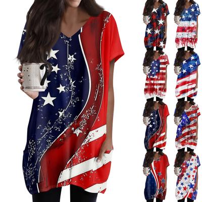 Женские топы с V-образным вырезом, блузки с коротким рукавом, повседневные рубашки средней длины, модные туники с принтом «День независимости» и карманами