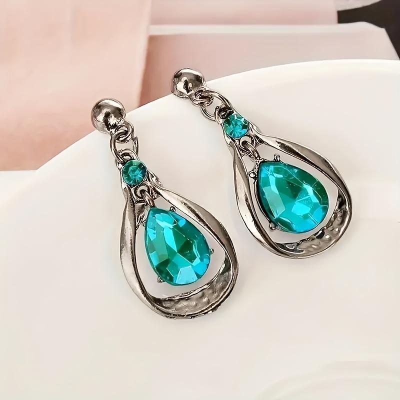 Модный комплект ювелирных изделий, ожерелье, серьги-гвоздики, блестящий элегантный кулон с искусственным драгоценным камнем, 1 комплект, форма капли воды, блестящая мода