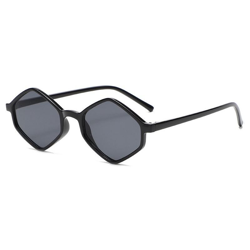 New Fashion Sunglasses Women Rhombus Clear Blue Sun Glasses Irregular Vintage Small Frame Goggle Uv400 Oculos Gafas De So
