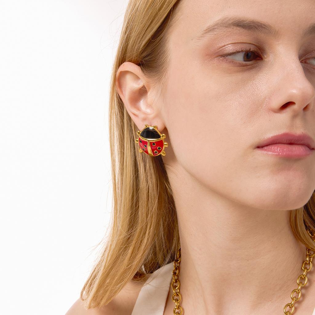 Серьги-гвоздики Youthway "Божья коровка" с масляным покрытием для женщин, серьги из нержавеющей стали с золотым покрытием, простые модные ювелирные изделия, подарок