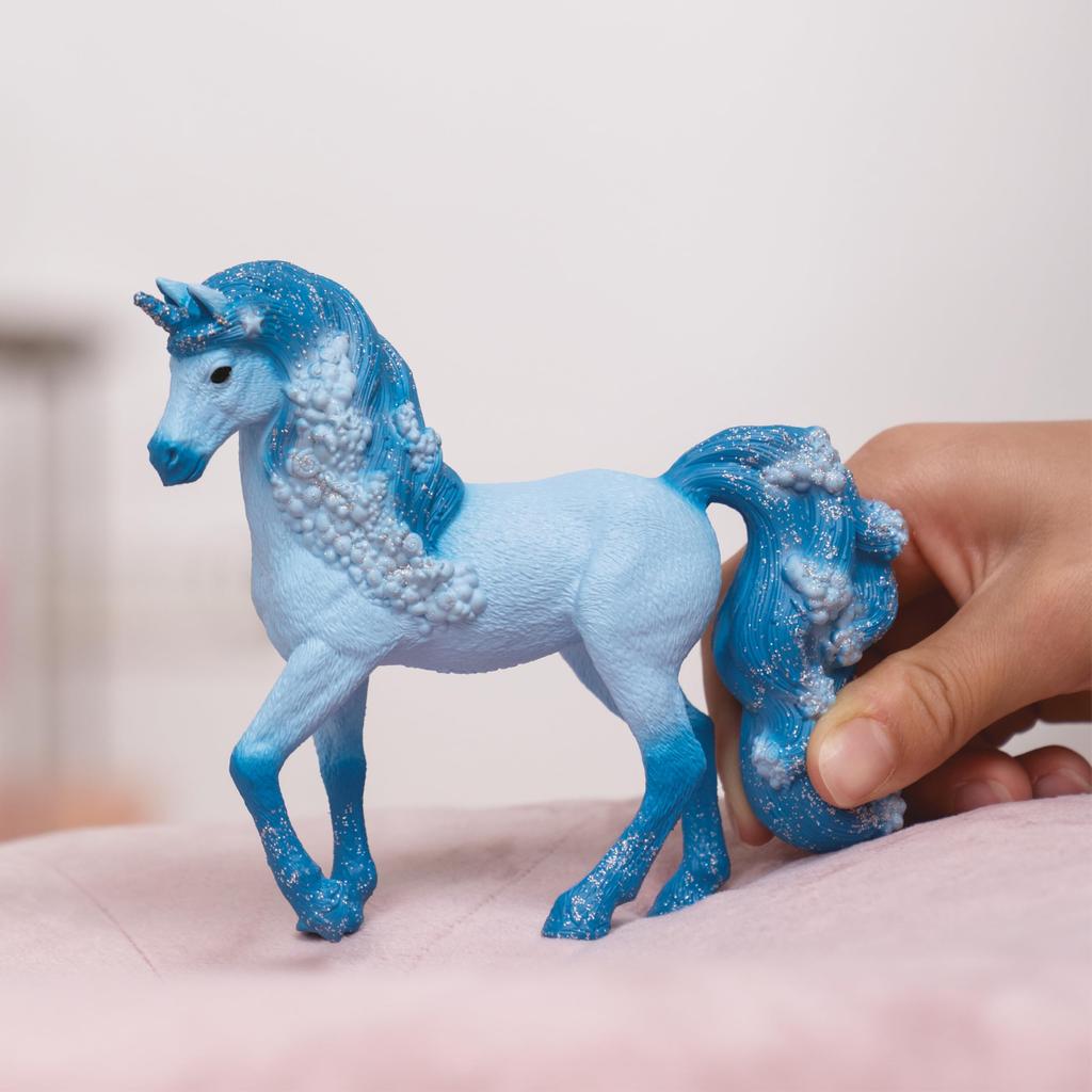 Schleich Bayala Водный единорог (женский пол) 70757