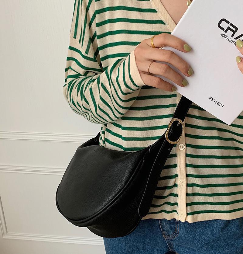 IELGY Spring/Summer Shoulder Fashion Simple Woman's Messenger Dumpling Bag Soft Leather Large Capacity New Moon Bag