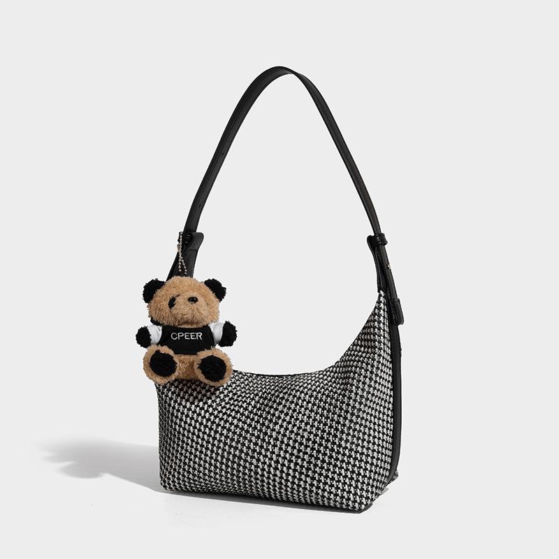 Summer Woven Dumpling Bag for Women 2025 New Niche Design Beach Shoulder Crossbody Straw Tote Bag