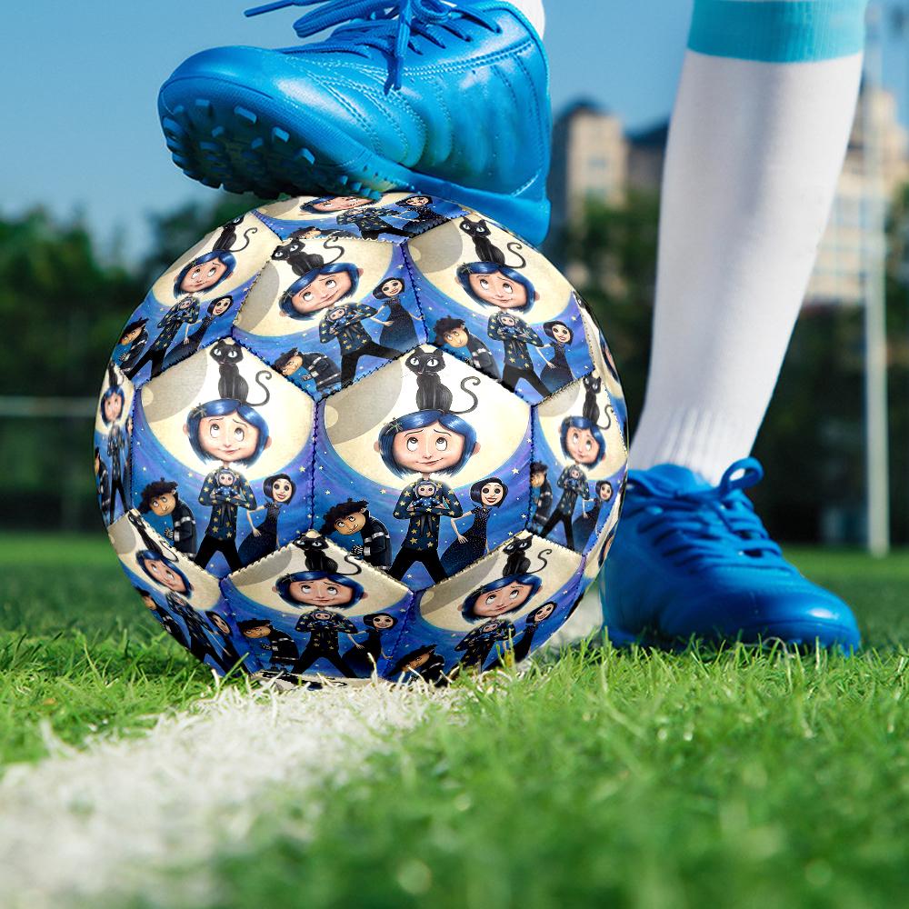 Coraline Theme Size 5 Soccer Ball, Suitable for Both Indoor and Outdoor Matches, a Gift Suitable for Everyone.