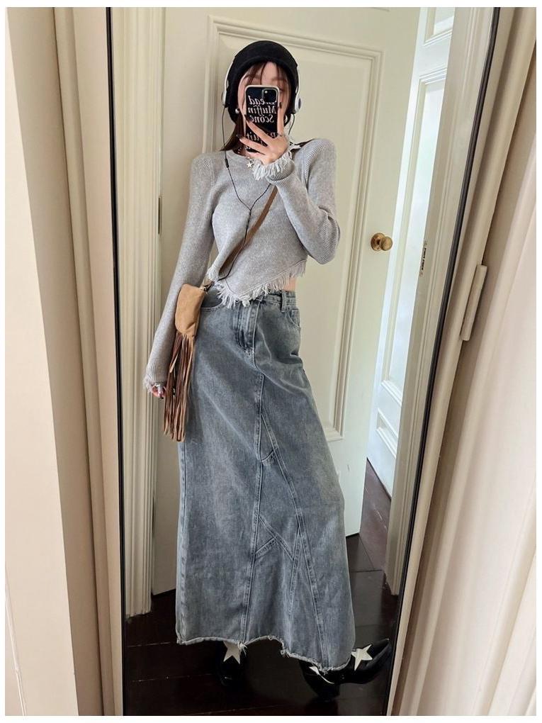 Женский топ с круглым вырезом и длинными рукавами, облегающий покрой, осенне-зимняя модель с кисточками