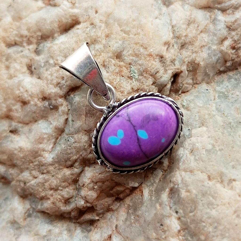 Purple Turquoise Gemstone 925 Sterling Silver Plated Oval Pendant Jewelry NST-J2H6710