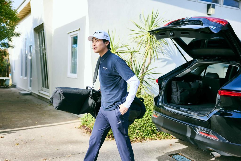 Move Sports Descente Golf Short Sleeve SUNSCREEN Mini Pique Polo Shirt with Cooling NV00 Function, Men's (ST5SHSZ4MB)