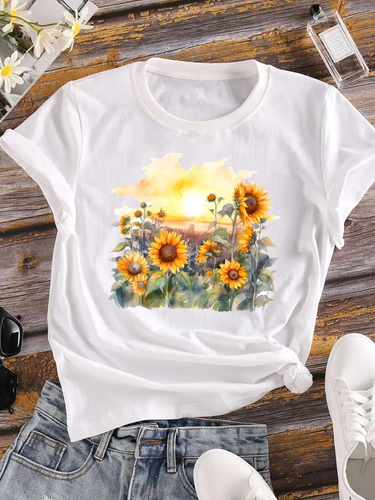 (Asian Size) Clothing Lovely Flower Trend Cute Fashion Print Women Casual Top Lady Female Short Sleeve T Shirt Tee Graphic T-shirts