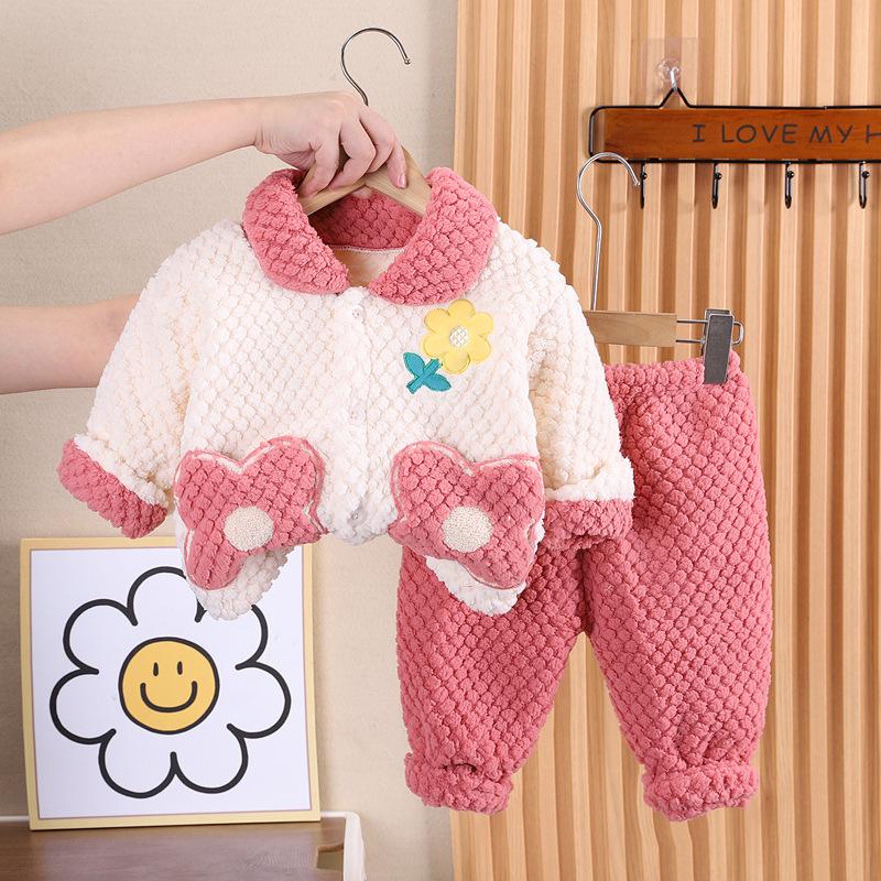 Уютная фланелевая зимняя пижама для девочек - теплый и мягкий детский комплект одежды для сна