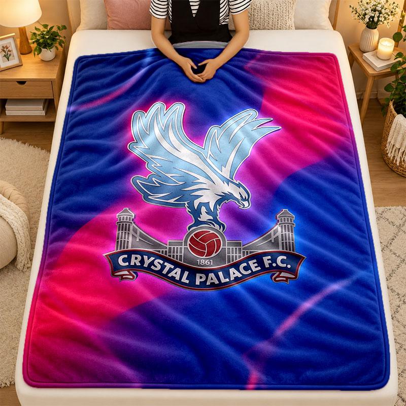 Flannel BlanketCrystal Palace Football Warm Soft Throw Blanket for Indoor Sofa Bed Living Room Use