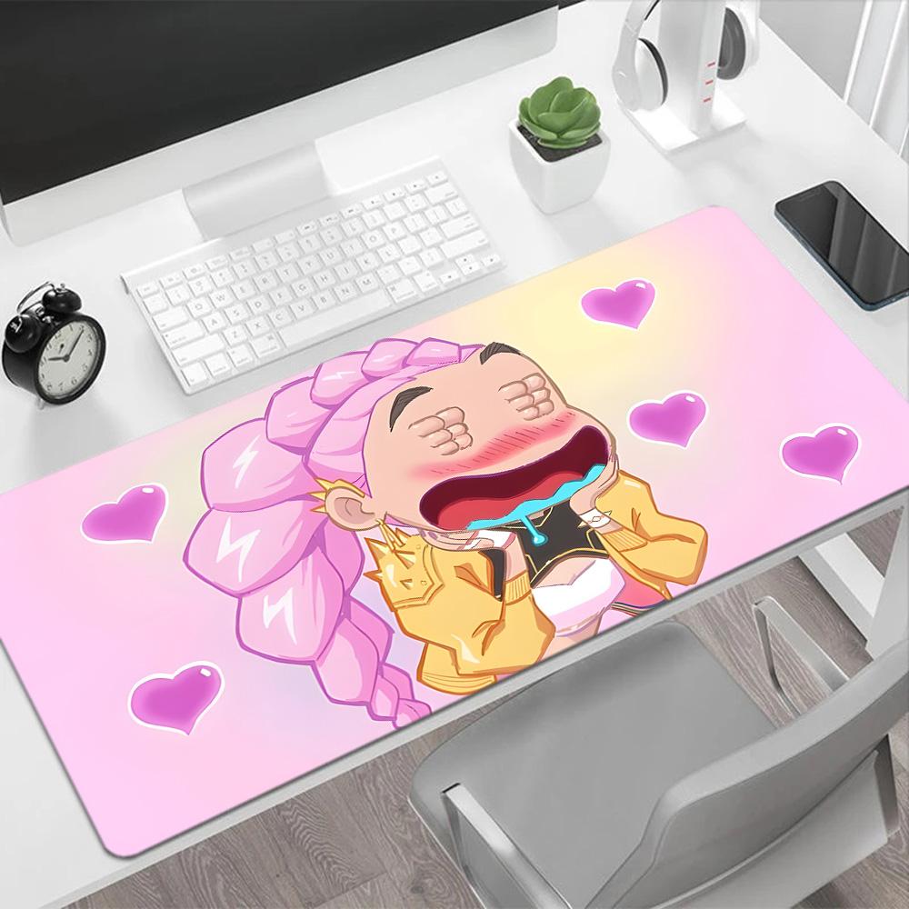 Pink Hair Hearts Large Mouse Pad Desk Mouse Pad Computer Desk Keyboard Mat Non-Slip Rubber Base Suitable for Office Gaming PC Laptop