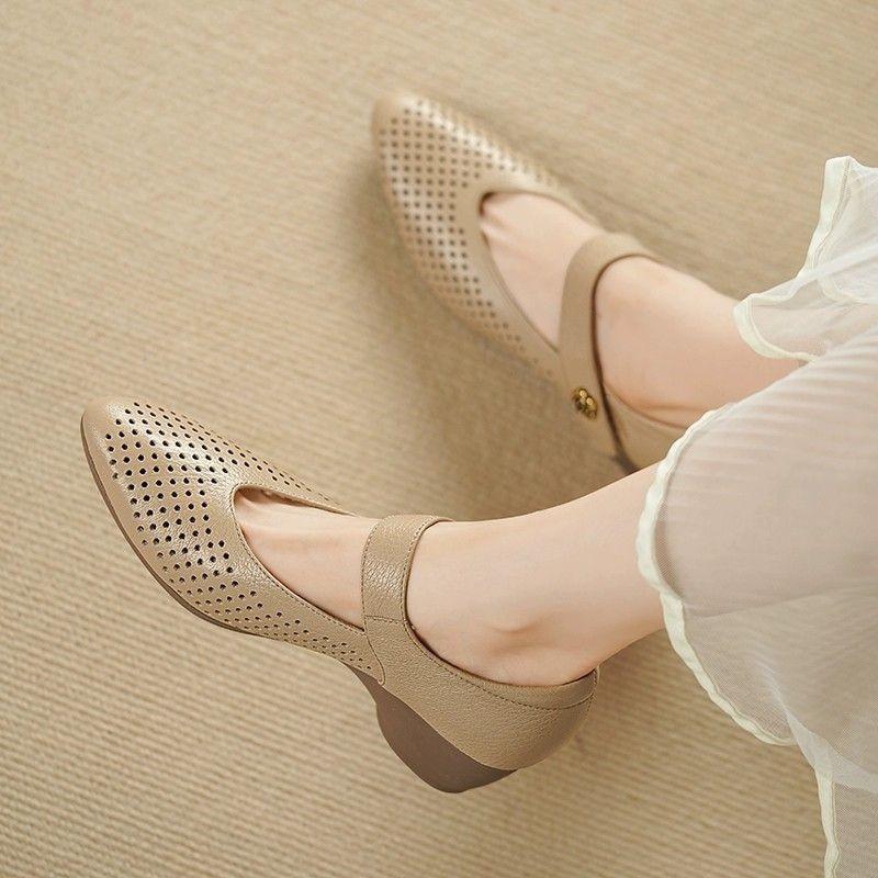 Mary Jane women's shoes 2026 summer new wedge heel hollow retro comfortable soft-soled mother shoes lightweight shallow mouth single shoes