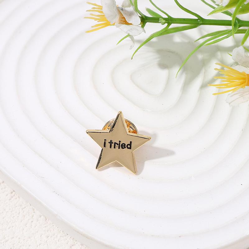 Мини брошь в виде звезды и буквы: Металлический значок «Я пытался»