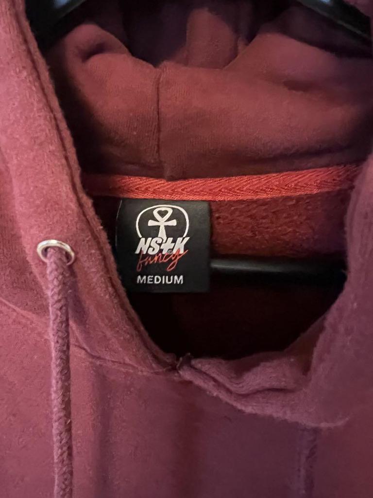 [Б/У] Худи с длинным рукавом TWICE Sana Betty Boop NS+K красного цвета, размер M