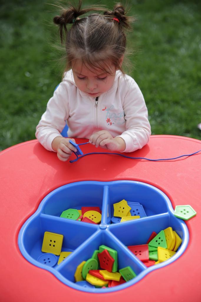 Развивающие конструкторы Buttons King 96 штук