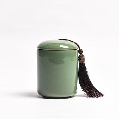 Керамическая банка для чая цвета селадон