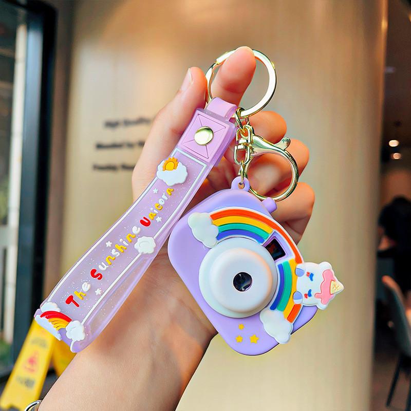 Adorable Cartoon Projection Camera Keychain Charming Gift For Students And Car Owners