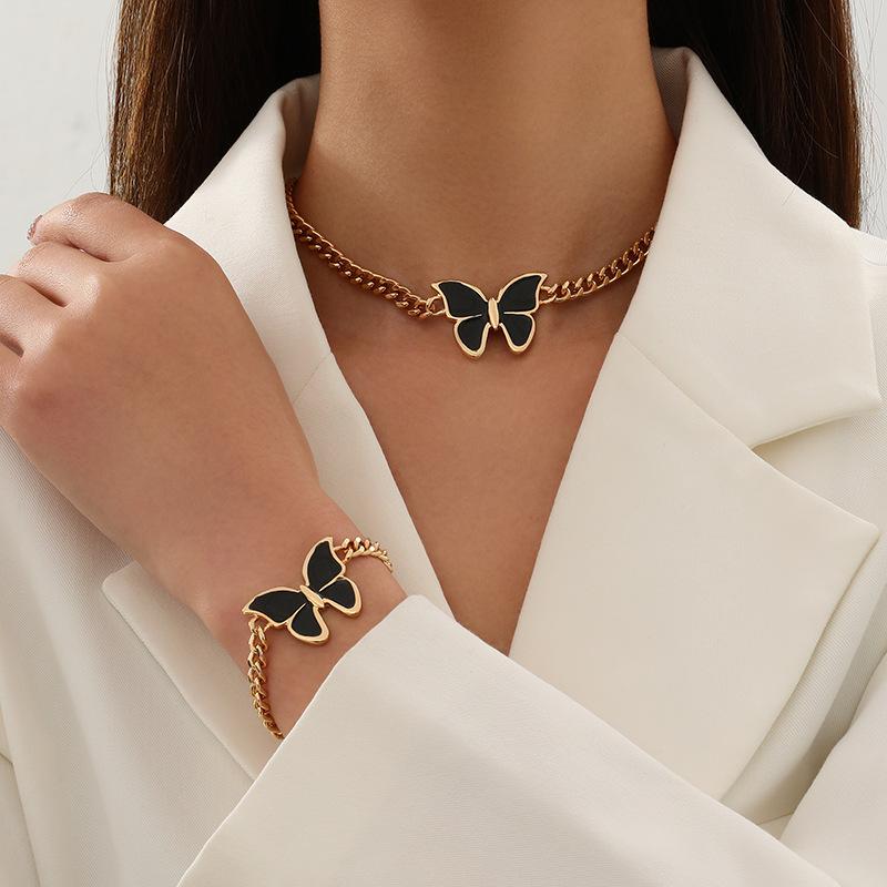 Hot-selling Butterfly Women's Suit Popular Simple Fashion Versatile High-end Necklace Bracelet Niche Design