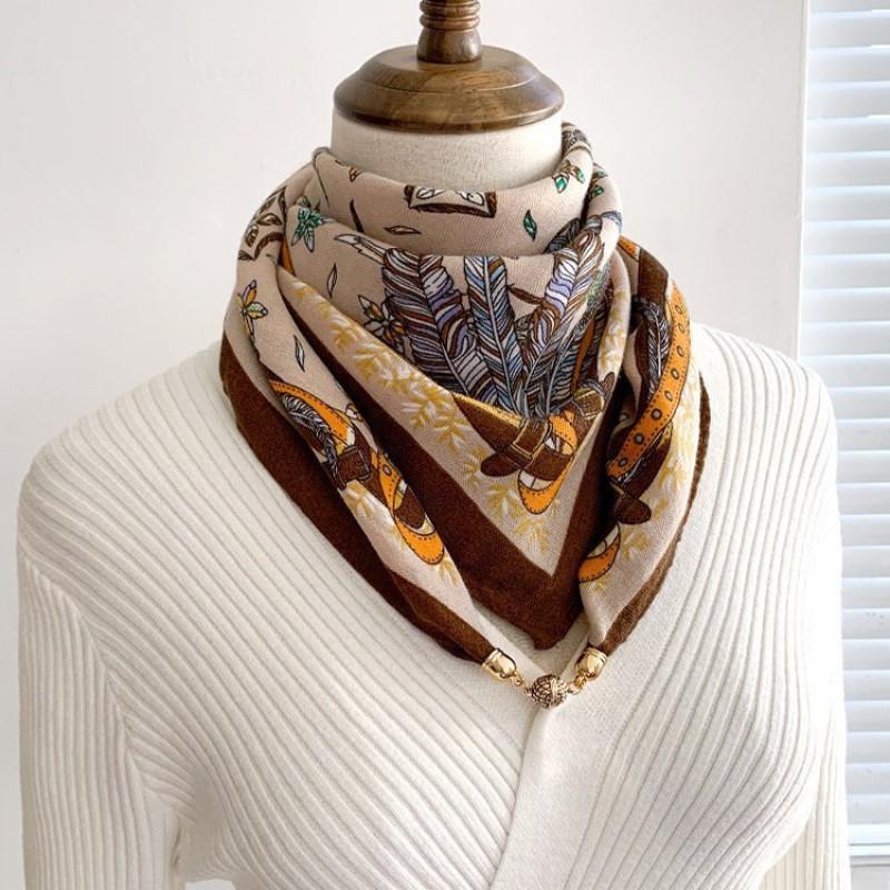 Cotton Linen Square Scarf With Magnetic Clasp Women Lightweight Winter Neck Warmer Fashionable Triangle Wrap