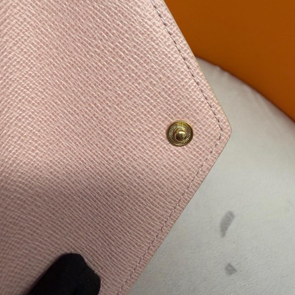 [Б/У] Кошелек Louis Vuitton Victorine 'Белый дамие азур' - Очень хорошее состояние #1WB4KXW