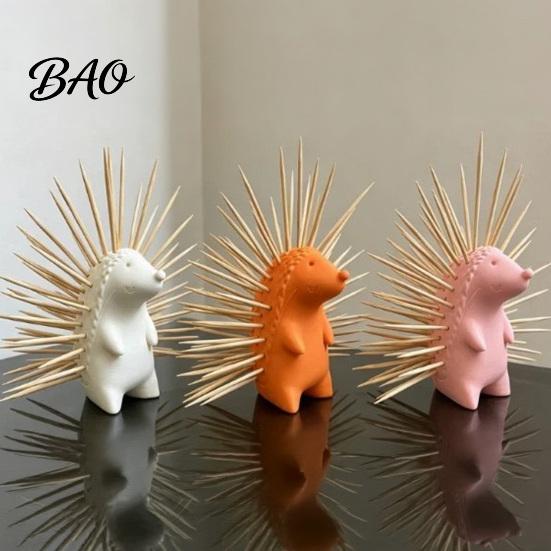 Decorative Toothpick Dispenser Hedgehog Holder, 3D Printed Animal Stand, Cute Refillable Modern Dining Table Ornament for Home Office Desktop