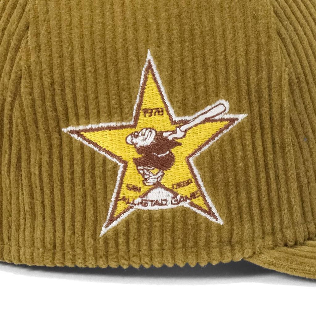 New Era Кепка 59FIFTY MLB San Diego Padres Вельвет Боковой Патч Эксклюзив ONSPOTZ, Низкий Профиль, 7 1/8 (SD Хаки Бежевый)