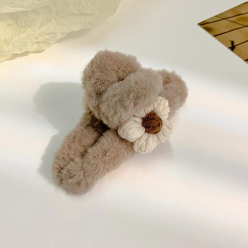 Новая вязаная плюшевая заколка для волос в виде цветка для женщин, корейская милая заколка для волос, заколка-краб для хвостика, модные аксессуары для волос для девочек