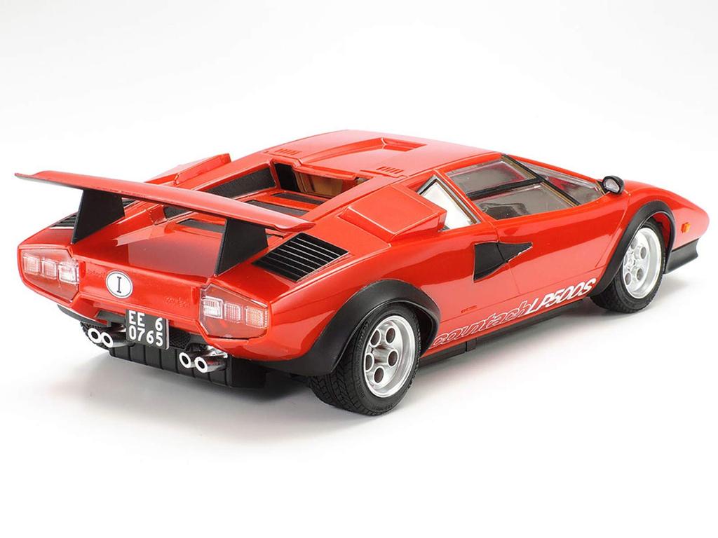 Спецпроектный продукт Tamiya Scale Lamborghini Countach LP500S, модель из красного пластика 25419 1/24 (чистое тело)