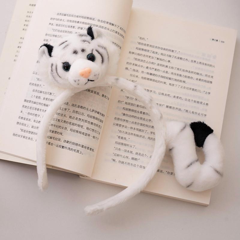 Charming Animal Plush Toy Wristband Featuring Tiger Panda Bunny And Elephant