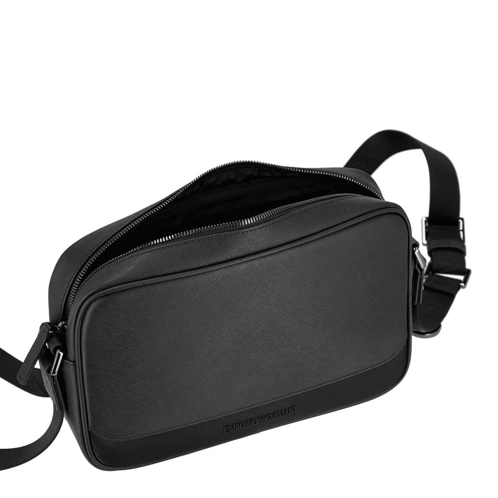 Emporio Armani Men's Shoulder Bag EM001783-AF13670 UC001 [Used]