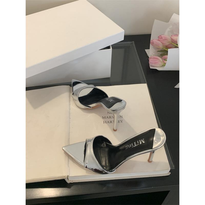 2025 Spring and Autumn New Fashion Versatile Open-toed Pointed Head Patent Leather Thin Heel One-word Drag Women Wear Cool Slippers High