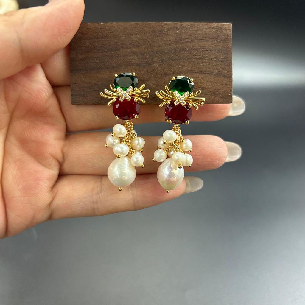 French Christmas Reindeer Pearl Earrings - Retro Flower Design for Autumn & Winter