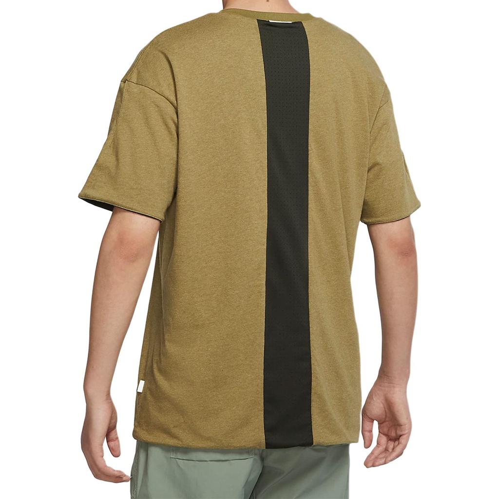 Nike ESSENTIALS Футболки Мужские Черные С Круглым Вырезом Умеренные DM6709-355