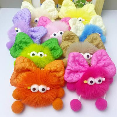 Брелок для ключей с плюшевым кроликом Рексом, бантом и кулоном в виде угольного шарика — милый подарочный аксессуар для пары